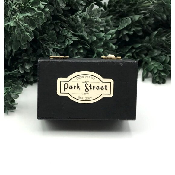 Decorative Wooden Trinket Box With Paper Roses & Birdcage Accents - Picture 6 of 6